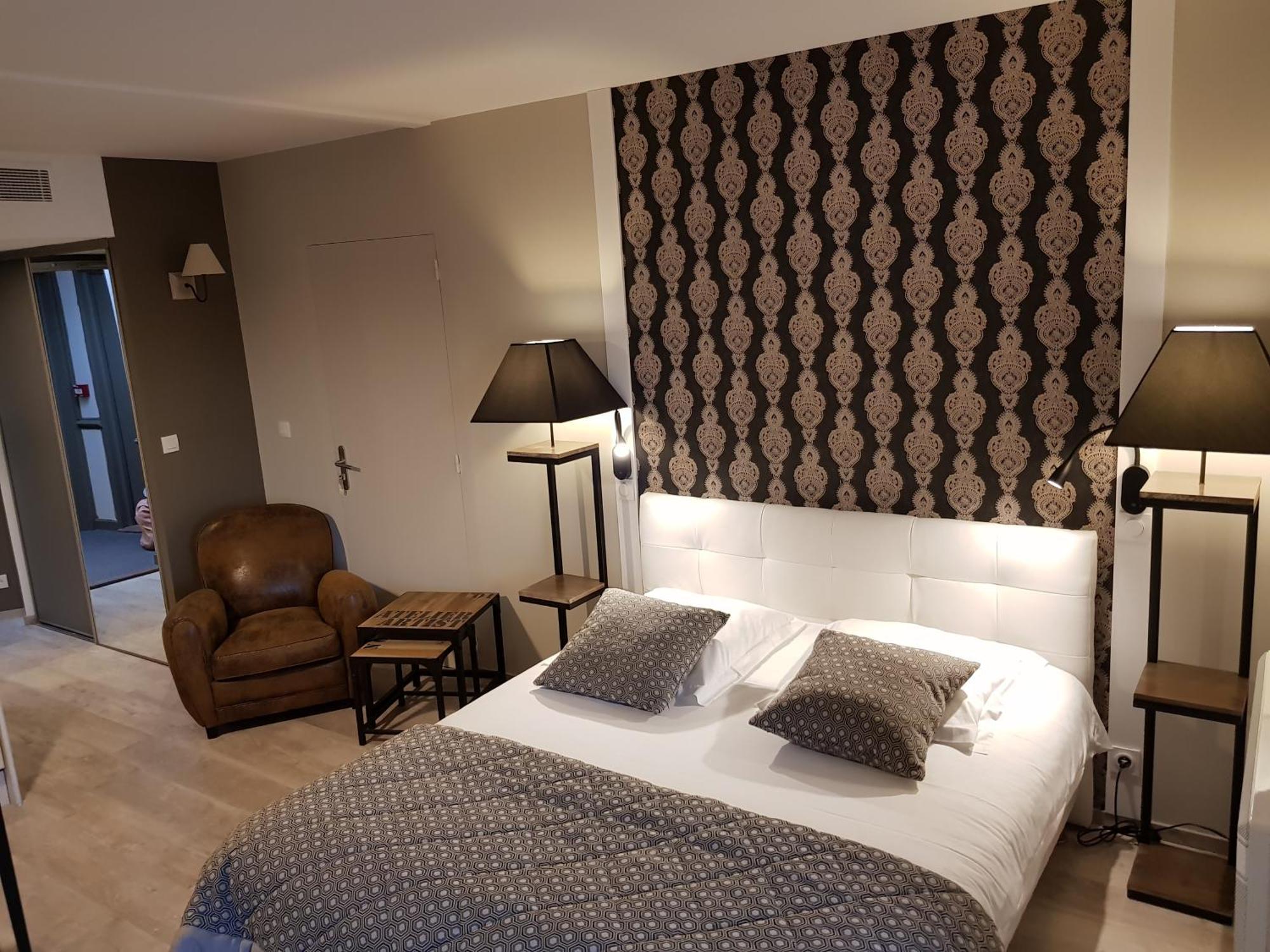 Le Trophee Boutique Hotel Spa- La Loggia Appart'Hotel Deauville Eksteriør billede