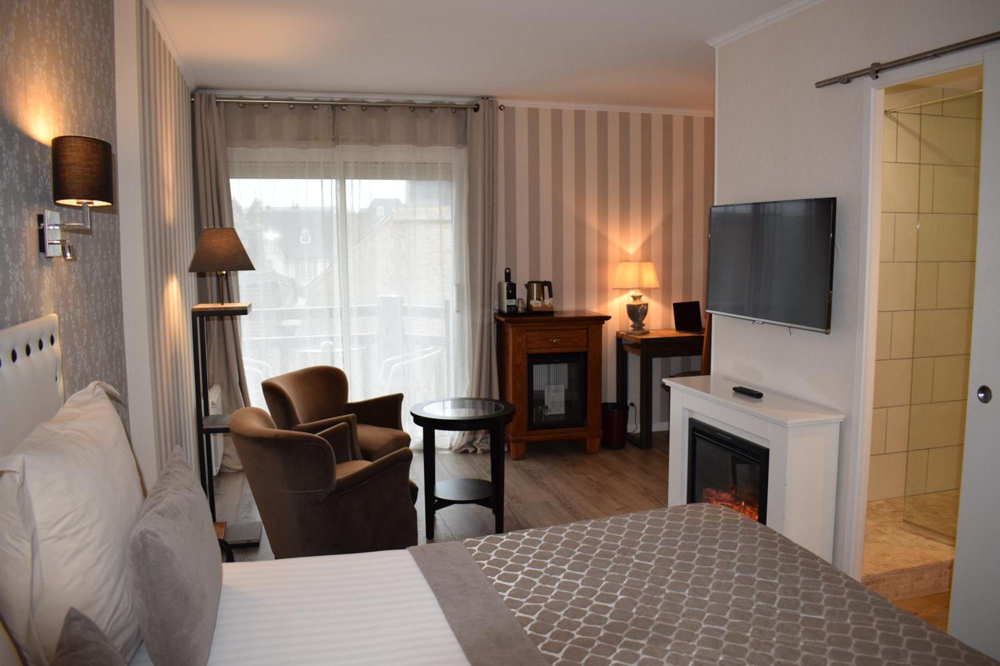 Le Trophee Boutique Hotel Spa- La Loggia Appart'Hotel Deauville Eksteriør billede