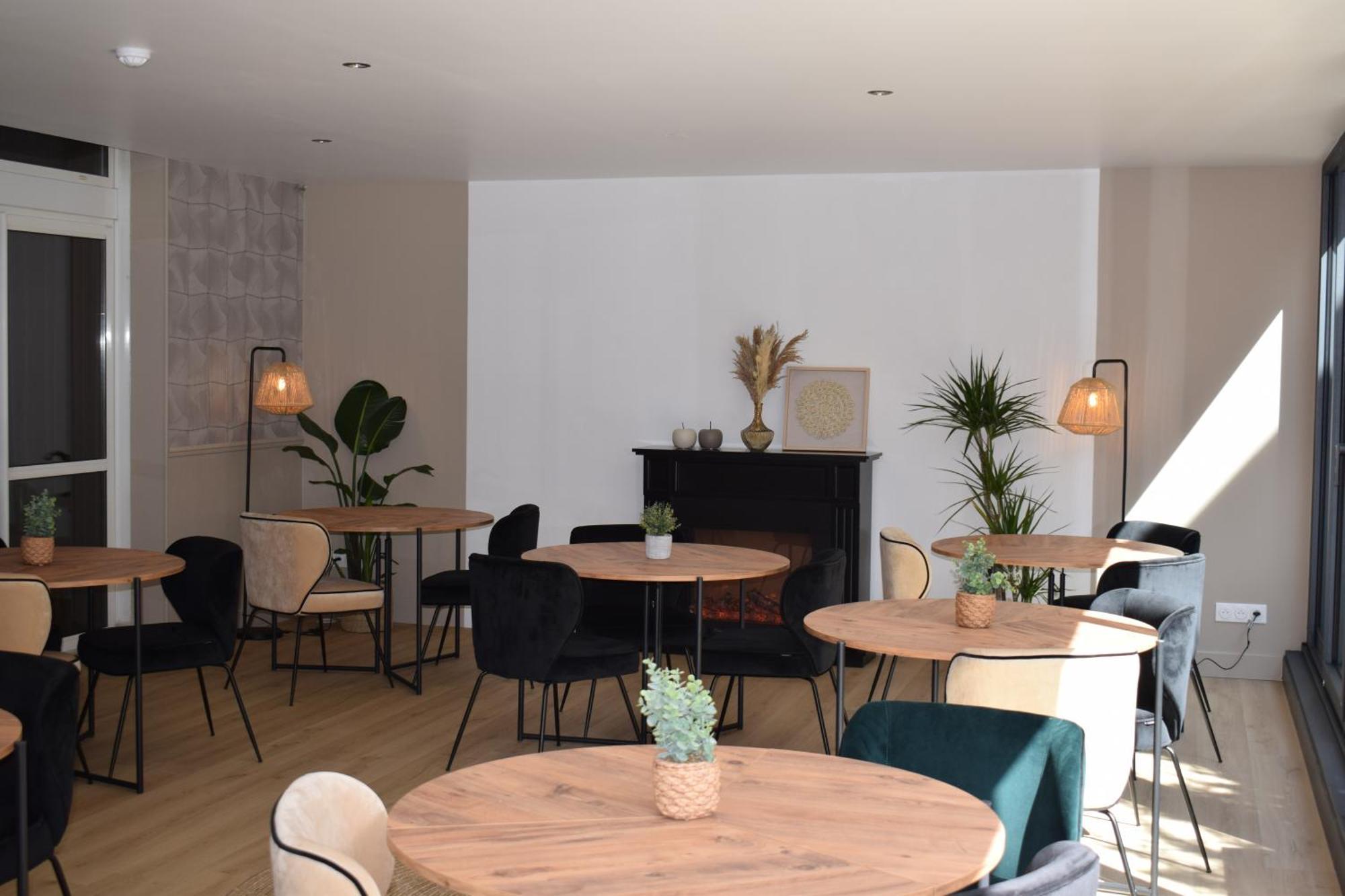 Le Trophee Boutique Hotel Spa- La Loggia Appart'Hotel Deauville Eksteriør billede