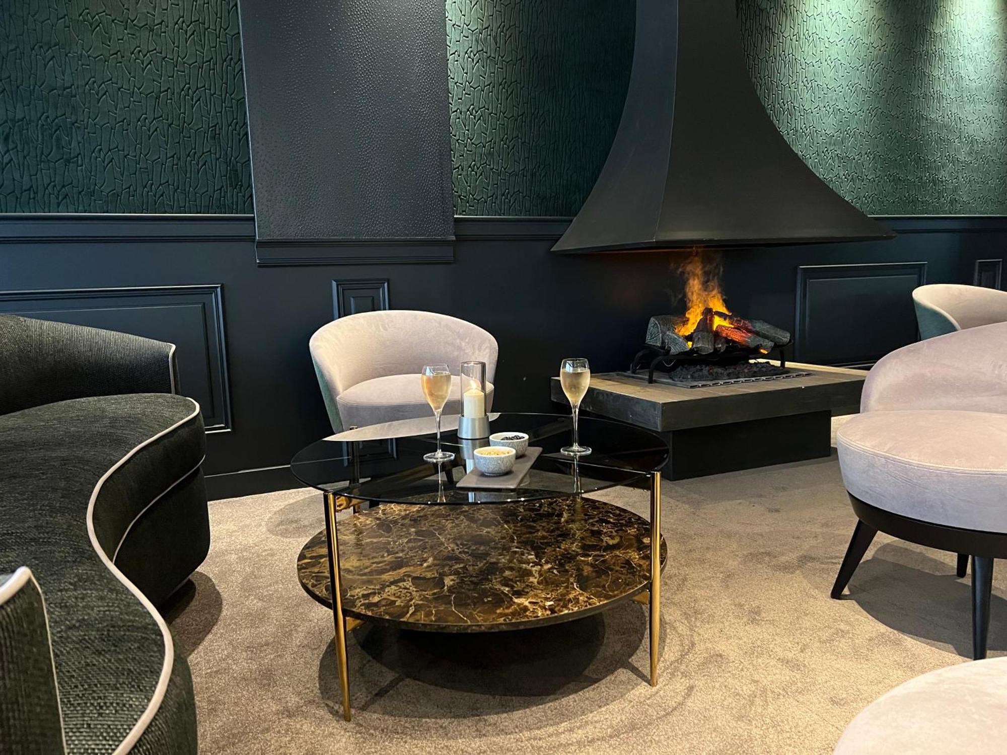 Le Trophee Boutique Hotel Spa- La Loggia Appart'Hotel Deauville Eksteriør billede