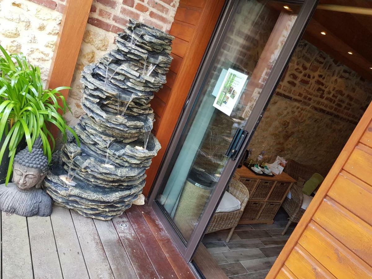 Le Trophee Boutique Hotel Spa- La Loggia Appart'Hotel Deauville Eksteriør billede